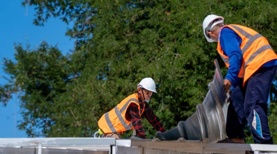 Skylight repair in Enochs, TX